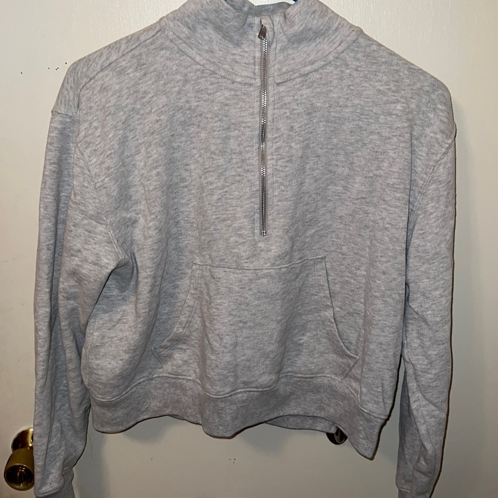 Heather grey cropped 1/4 zip